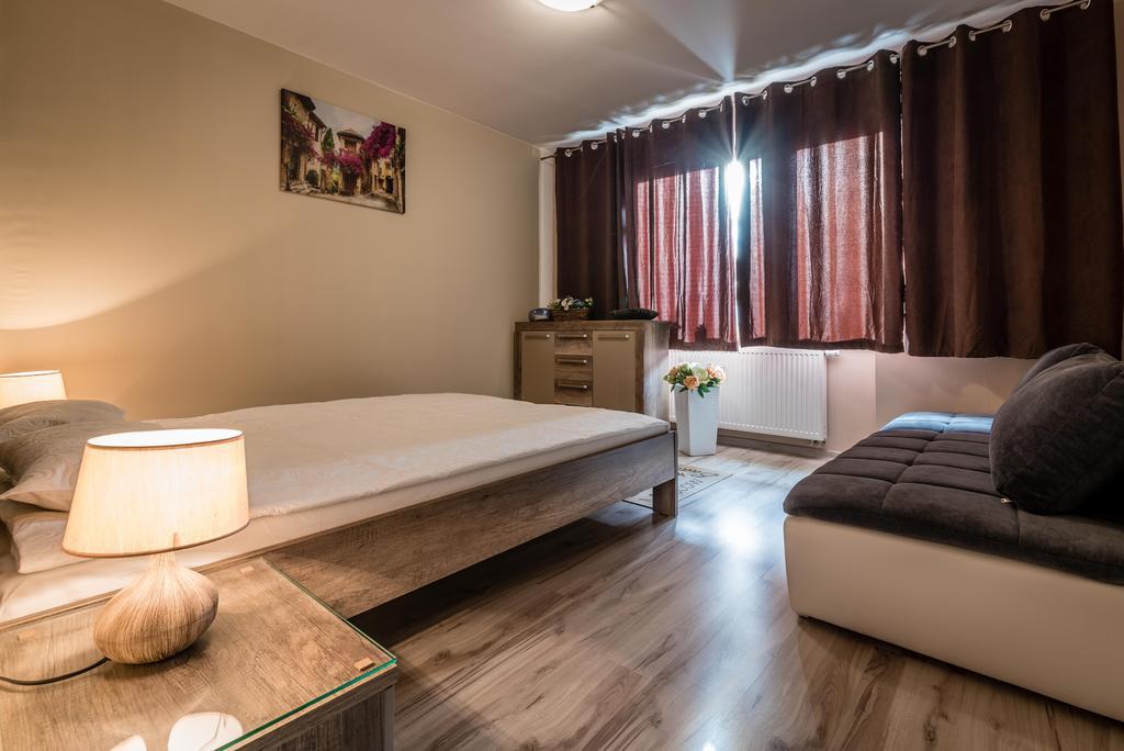Apartment Provensal Liptovsky Mikulas Ngoại thất bức ảnh