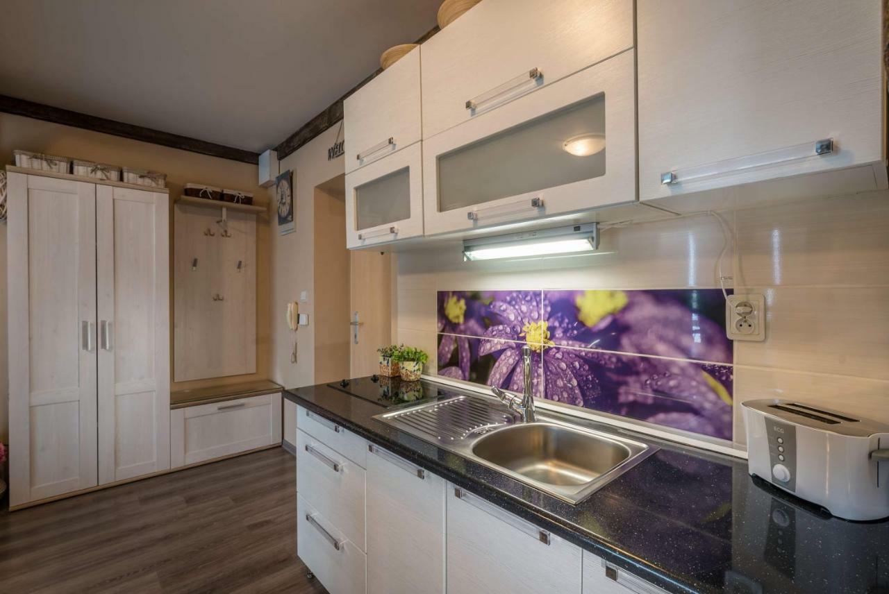 Apartment Provensal Liptovsky Mikulas Ngoại thất bức ảnh